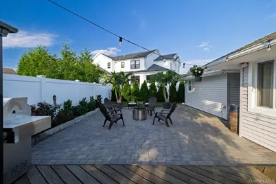 587 Derby Drive S, Oceanside, NY 11572 - Photo 23