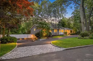 2 Rawlings Dr, Melville, NY 11747 - Photo 27