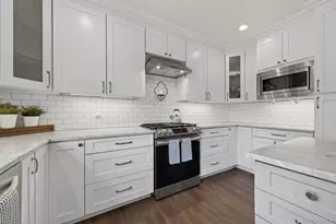 107 Sidney St, Oyster Bay, NY 11771 - Photo 11
