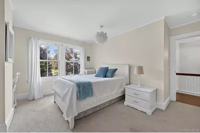 107 Sidney Street, Oyster Bay, NY 11771 - Photo 17