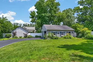 107 Sidney St, Oyster Bay, NY 11771 - Photo 21