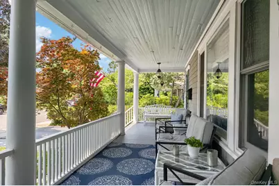 107 Sidney Street, Oyster Bay, NY 11771 - Photo 3