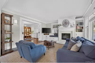 107 Sidney Street, Oyster Bay, NY 11771 - Photo 7