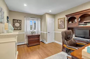 22 Villa Ln, Smithtown, NY 11787 - Photo 19
