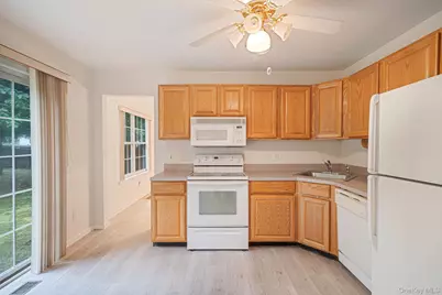 2 Community Road, Coram, NY 11727 - Photo 11