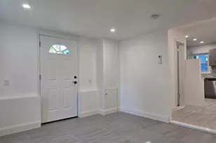 3074 Lexington Ave, Mohegan Lake, NY 10547 - Photo 5