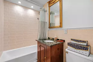 175 Maple Ave, Westbury, NY 11590 - Photo 5