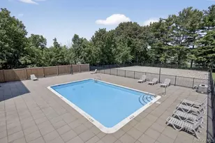 175 Maple Ave, Westbury, NY 11590 - Photo 11