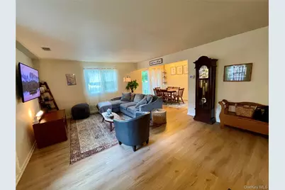 276 Temple Hill Road #2207, New Windsor, NY 12553 - Photo 5