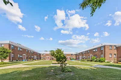 16-14 160th Street #689, Whitestone, NY 11357 - Photo 11