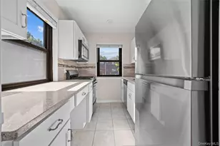 16-14 160th St, Whitestone, NY 11357 - Photo 5