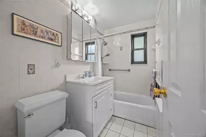 16-14 160th Street #689, Whitestone, NY 11357 - Photo 7