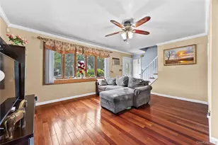 110 Briarcliff Rd, Westbury, NY 11590 - Photo 3