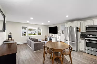 30 Elm Street, Massapequa, NY 11758 - Photo 19