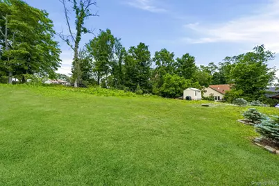 556 Lakes Road, Monroe, NY 10950 - Photo 29