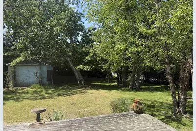 30 Edgemere Drive, Southampton, NY 11968 - Photo 19