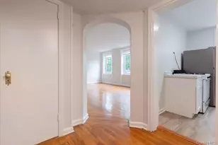 1344 Midland Ave, Bronxville, NY 10708 - Photo 13