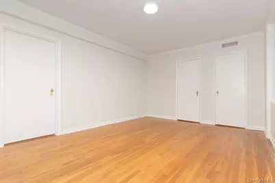 1344 Midland Avenue #3E, Bronxville, NY 10708 - Photo 21