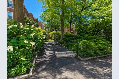 1344 Midland Avenue #3E, Bronxville, NY 10708 - Photo 27