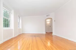 1344 Midland Ave, Bronxville, NY 10708 - Photo 9