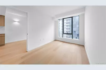 3371 Prince Street #11A, Flushing, NY 11354 - Photo 9