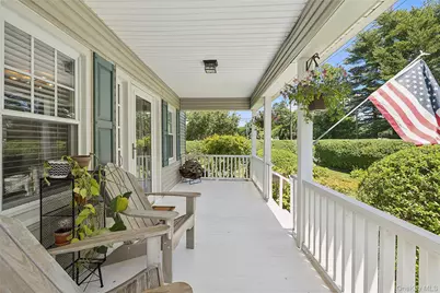 1472 Middle Neck Road, Port Washington, NY 11050 - Photo 3