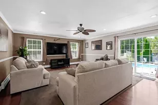 14 Tulip Ave, Farmingville, NY 11738 - Photo 11