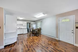 9 Daniel Ct, Ronkonkoma, NY 11779 - Photo 13