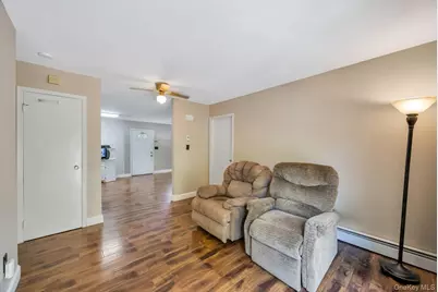 9 Daniel Court, Ronkonkoma, NY 11779 - Photo 21