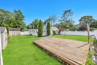 115 Dahlia Drive, Mastic Beach, NY 11951 - Photo 35
