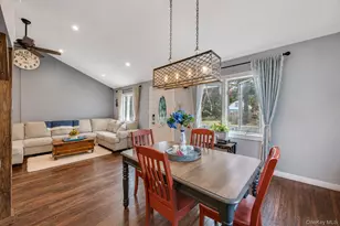 115 Dahlia Dr, Mastic Beach, NY 11951 - Photo 11