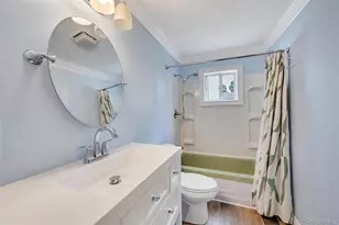 115 Dahlia Dr, Mastic Beach, NY 11951 - Photo 15