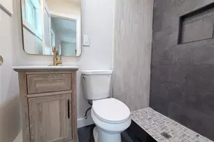 20 Camelia Pl, Hauppauge, NY 11788 - Photo 11