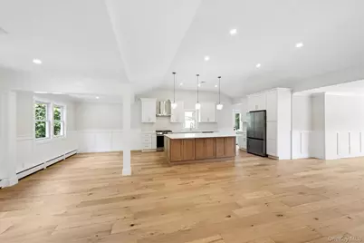 20 Camelia Place, Hauppauge, NY 11788 - Photo 5