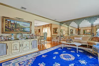 635 Gilbert Avenue, Pearl River, NY 10965 - Photo 11