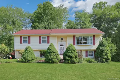 635 Gilbert Avenue, Pearl River, NY 10965 - Photo 1