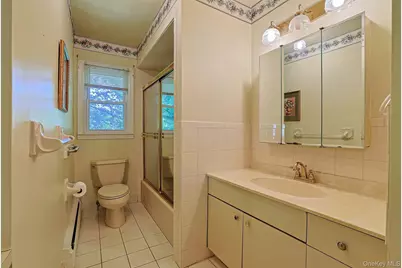 635 Gilbert Avenue, Pearl River, NY 10965 - Photo 21
