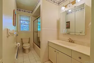 635 Gilbert Ave, Pearl River, NY 10965 - Photo 21