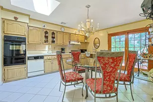 635 Gilbert Ave, Pearl River, NY 10965 - Photo 13