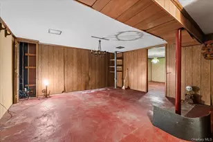 1680 Pine Acres Blvd, Bay Shore, NY 11706 - Photo 21