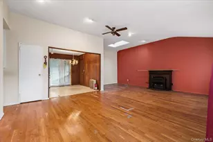 1680 Pine Acres Blvd, Bay Shore, NY 11706 - Photo 5