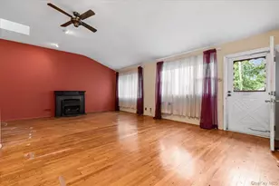 1680 Pine Acres Blvd, Bay Shore, NY 11706 - Photo 3