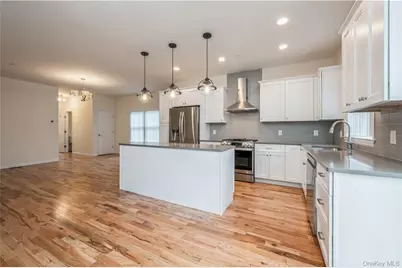 11 Park Avenue, Harrison, NY 10528 - Photo 5