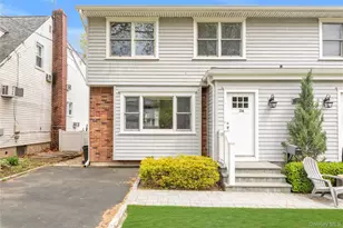 38 Dunes Ln, Port Washington, NY 11050 - Photo 3