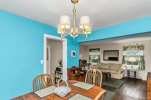 2 Cliff Rd, Merrick, NY 11566 - Photo 11