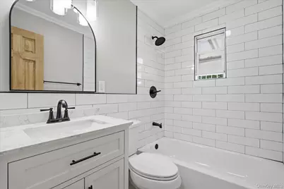 42 Bradley Street, Brentwood, NY 11717 - Photo 21