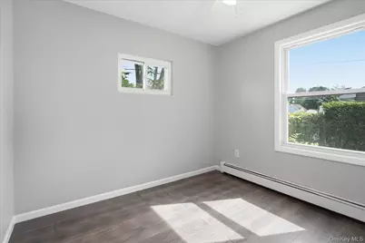 42 Bradley Street, Brentwood, NY 11717 - Photo 15