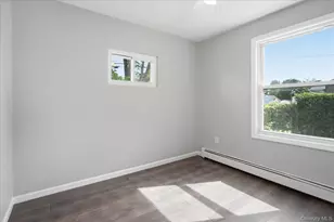42 Bradley St, Brentwood, NY 11717 - Photo 15