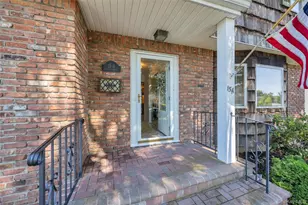 15 A Totten St, Bethpage, NY 11714 - Photo 3