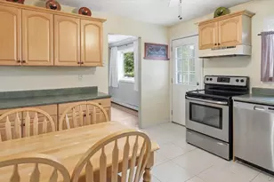 45 Margaret Rd, Massapequa, NY 11758 - Photo 9